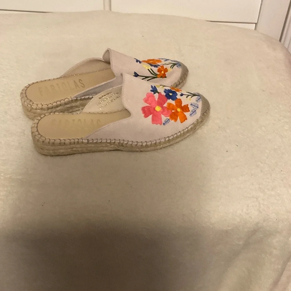 Floral Embroidered Espadrille Mules